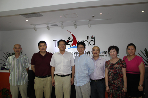 虹口區(qū)科委劉書(shū)記到訪珍島營(yíng)銷