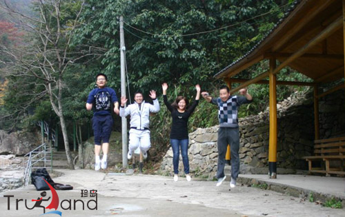 “我要跳得更高，跳得更高......”