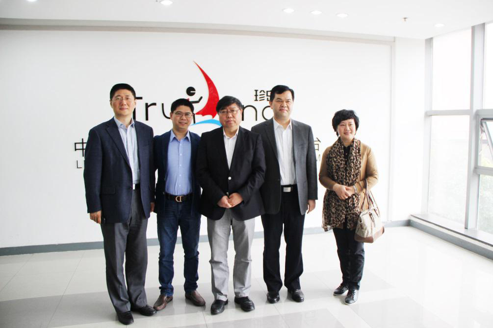 國家工商總局廣告司司長張國華考察無錫珍島