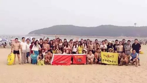 珍島集團(tuán)中小體系達(dá)標(biāo)人員合影